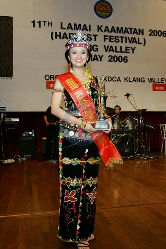 Index of /wp-content/uploads/KDCAKV Kaamatan 2006